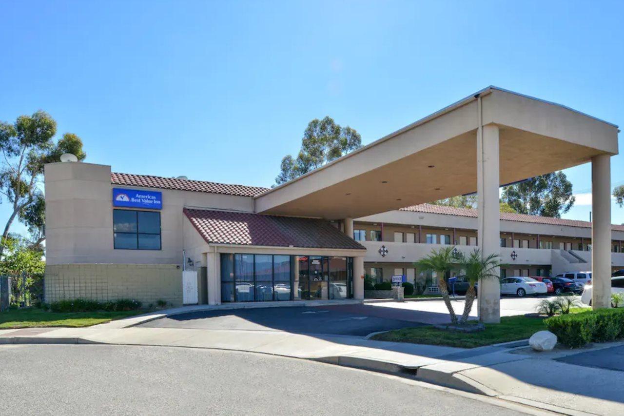 Americas Best Value Inn Redlands San Bernardino Bagian luar foto