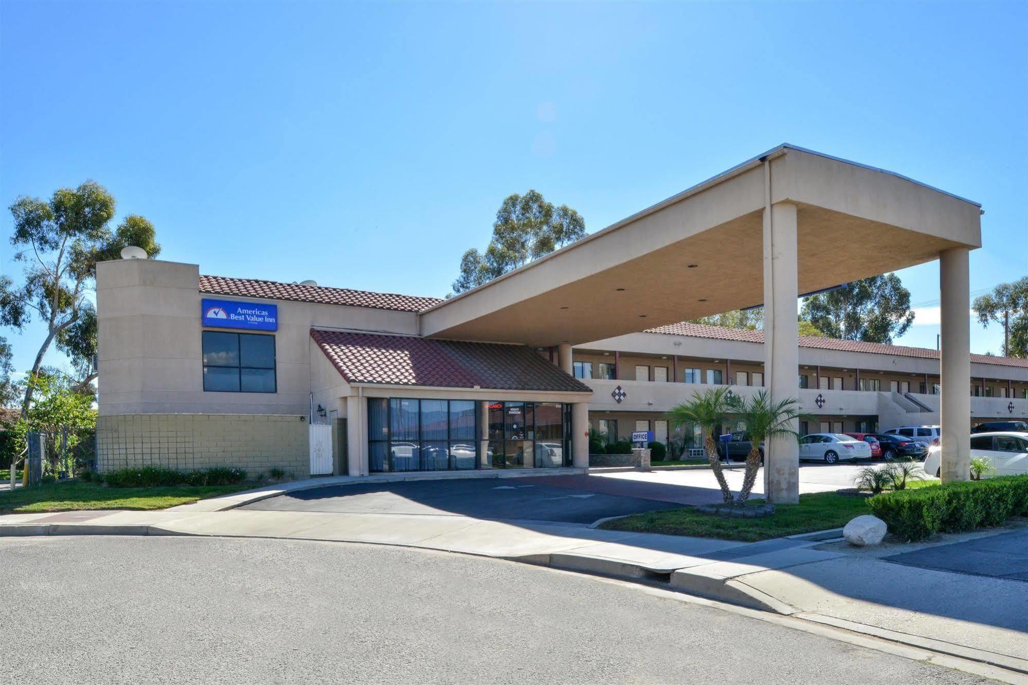 Americas Best Value Inn Redlands San Bernardino Bagian luar foto